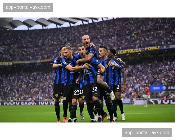 意甲速报：国际米兰2-0战胜那不勒斯，在还剩8轮情况下将领先优势扩大到12分。